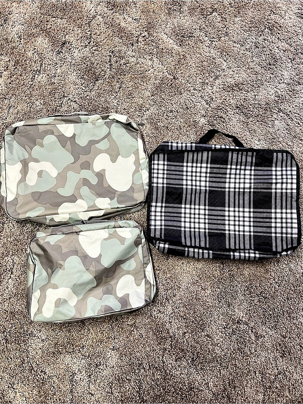 Thirty-one packing cubes
